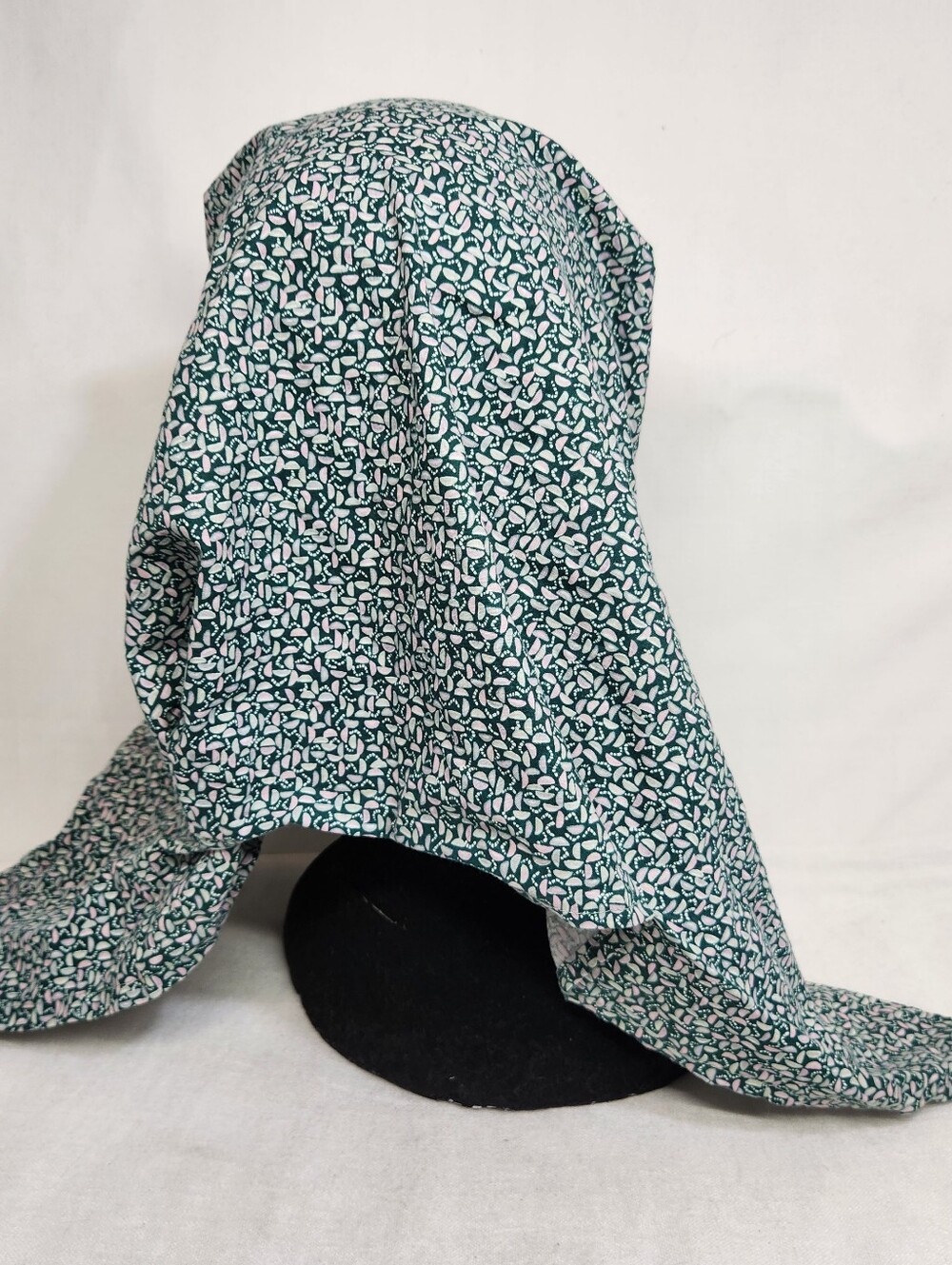Handmade Female headscarf Cover Hijab - Picture 2 of 3